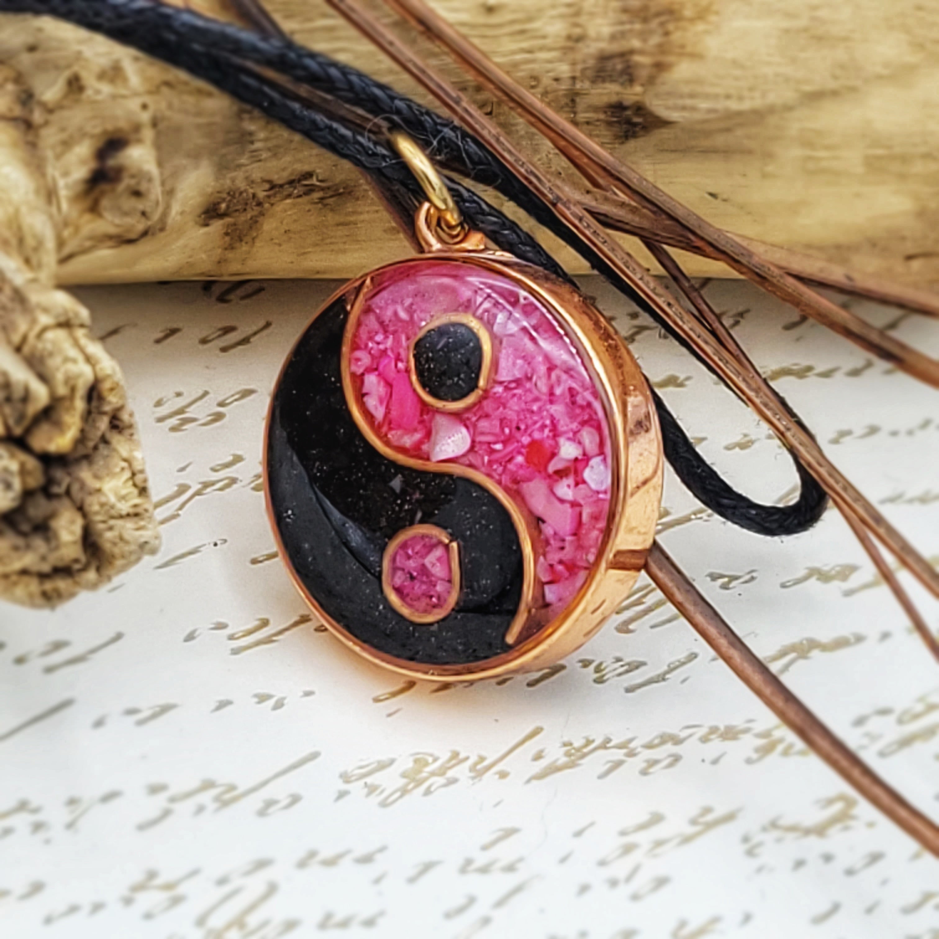 Copper Yin/Yang Pink & Black Choker – The Gypsy Den