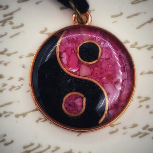 Copper Yin/Yang Pink & Black Choker