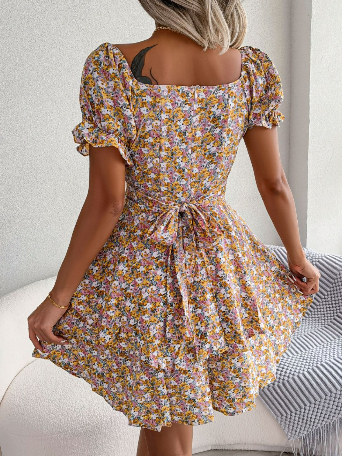 SHEIN Square Neck Flounce Sleeve Ditsy Floral Dress